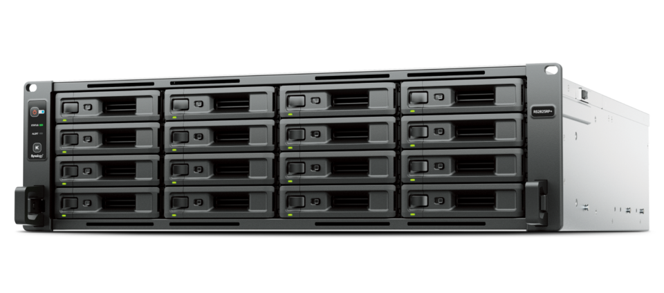 Synology、16ベイ3Uラックマウント型ストレージサーバー「RackStation