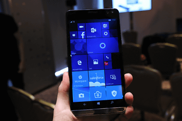 日本HP、Windows 10 Mobileスマホ「HP Elite x3」を9月5日発売